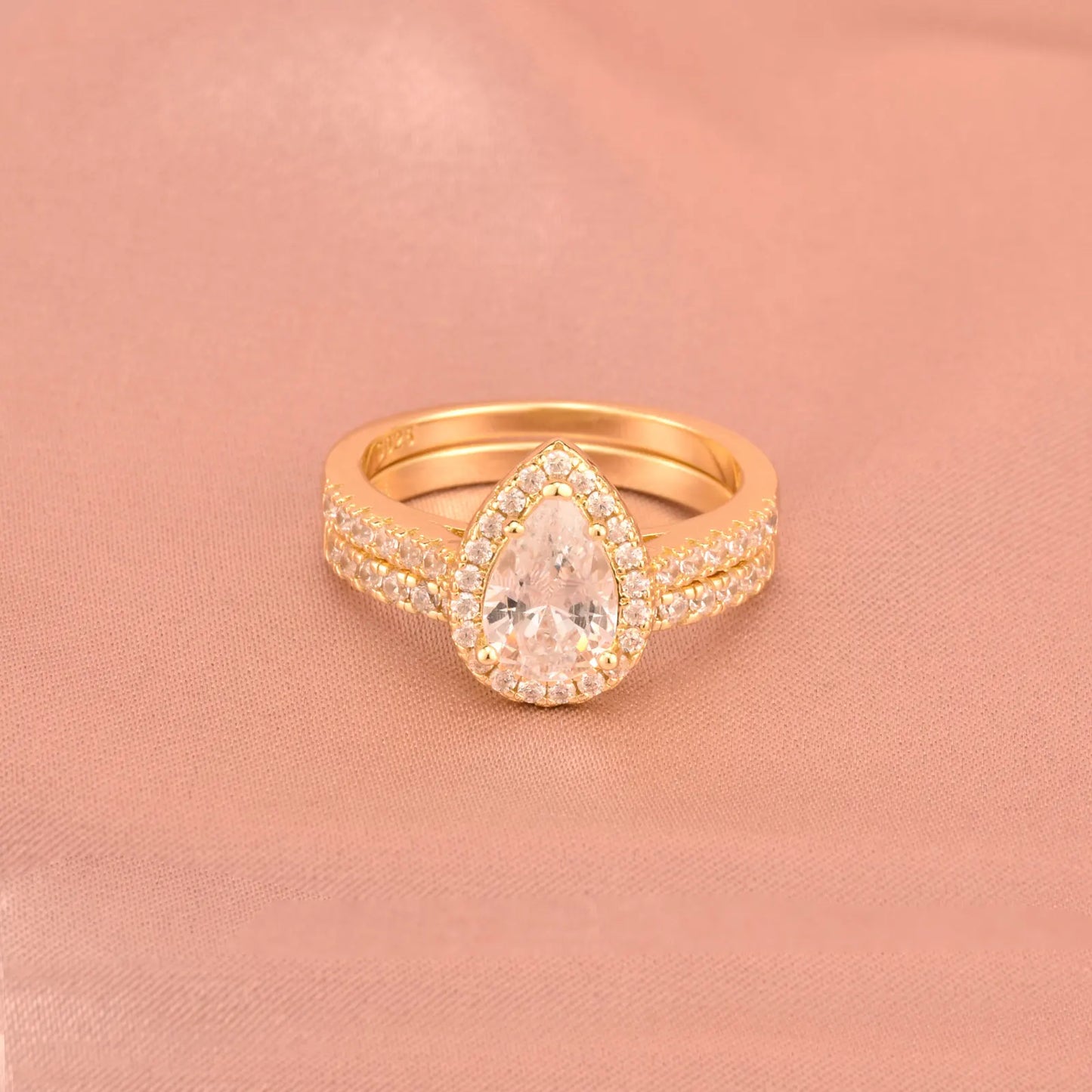 Newshe 2 Pcs Yellow Gold Color Wedding Rings Set Solid 925 Sterling Silver 3Ct Halo AAAAA CZ Pear Cut Engagement Ring for Women - Uknowucme