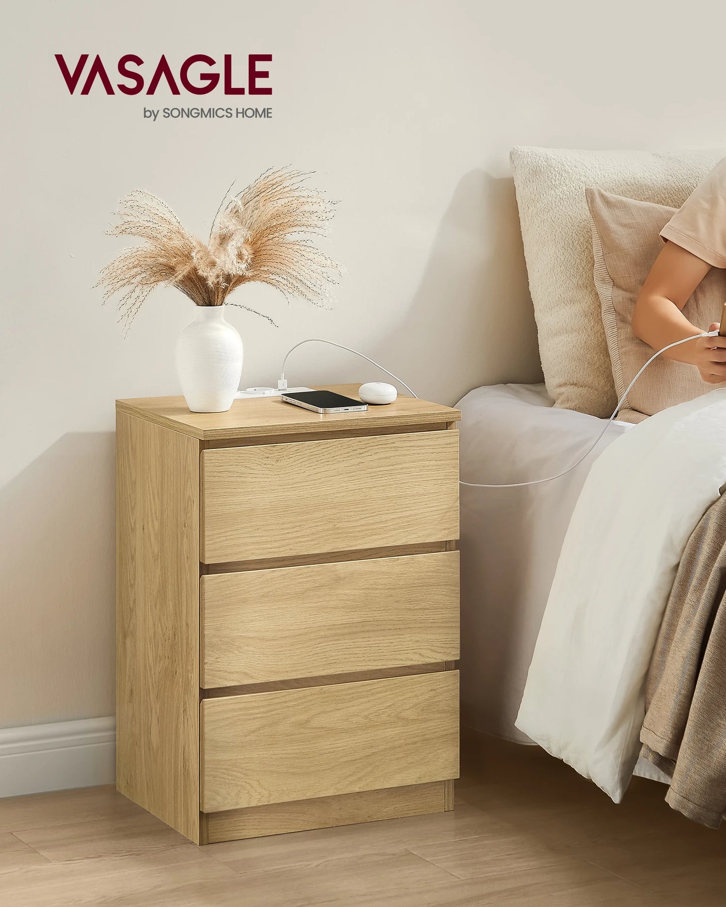 VASAGLE bedside table (1-St), 3 drawers, bevelled edge, 2 AC sockets, 2 USB ports - Uknowucme