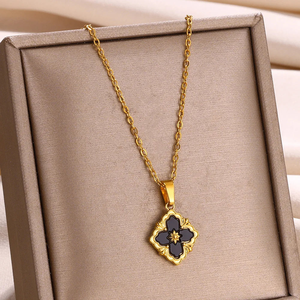 Stainless Steel Luck Clover Pendant Necklaces For Women Gold Color Chain Accessories Moon Round Necklace Square Cross Jewelry