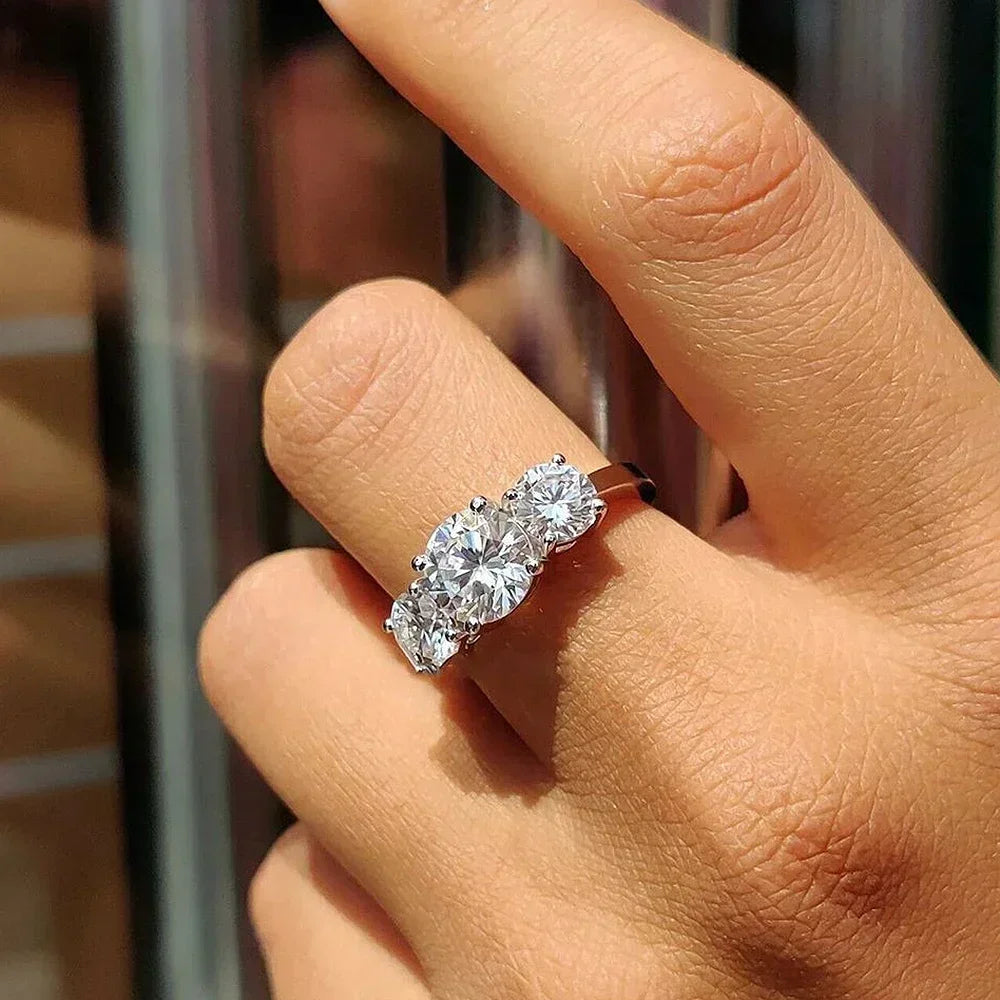 4 Carat Moissanite Ring with Certificate 925 Sterling Silver Brilliant Cut Lab Diamond Engagement Ring Wedding Band for Women - Uknowucme