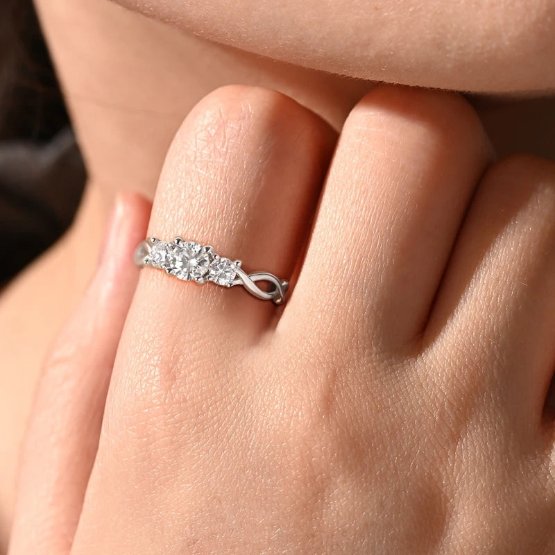 Moissanite Ring Real 925 Sterling Silver Simple Sparkling Shiny Oval Stone Ring For Women Engagement Wedding Luxury Fine Jewelry - Uknowucme