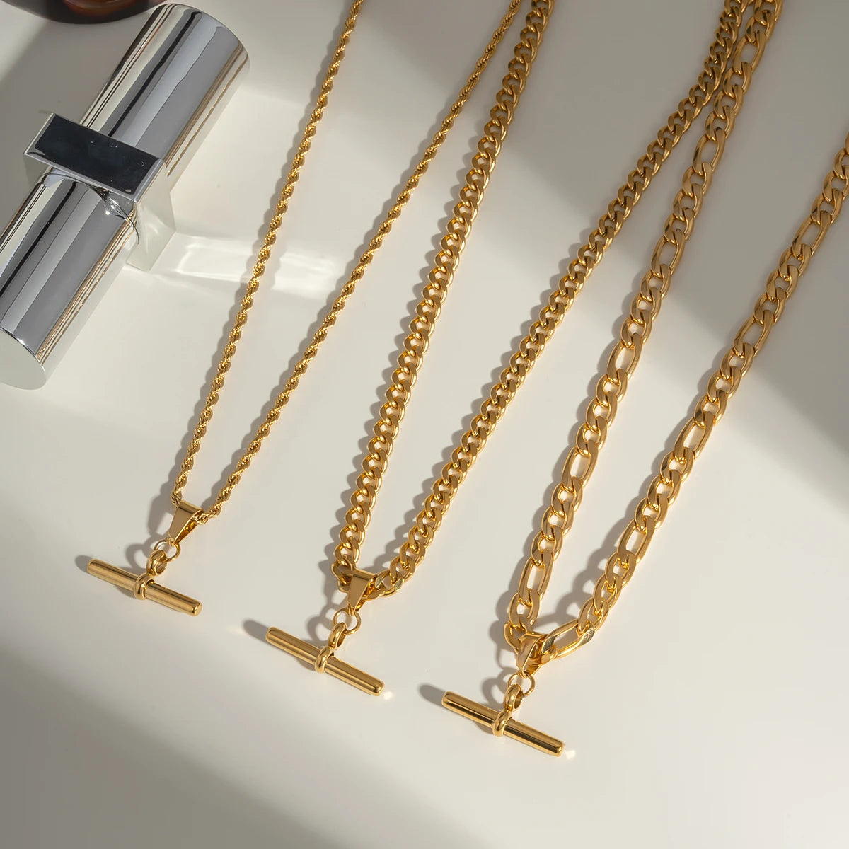 18K Gold Plated Figaro Cuban Chain T-bar Pendant Necklace for Women Stainless Steel Waterproof Party Charm Jewelry - Uknowucme