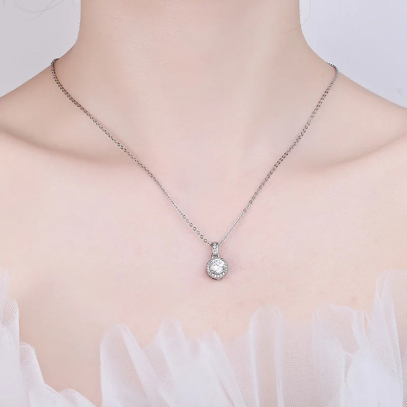 925 Sterling Silver Necklace Pendant 100% Real Moissanite For Women Fashion Clavicle Chain Necklaces Wedding Party Jewelry Gift - Uknowucme