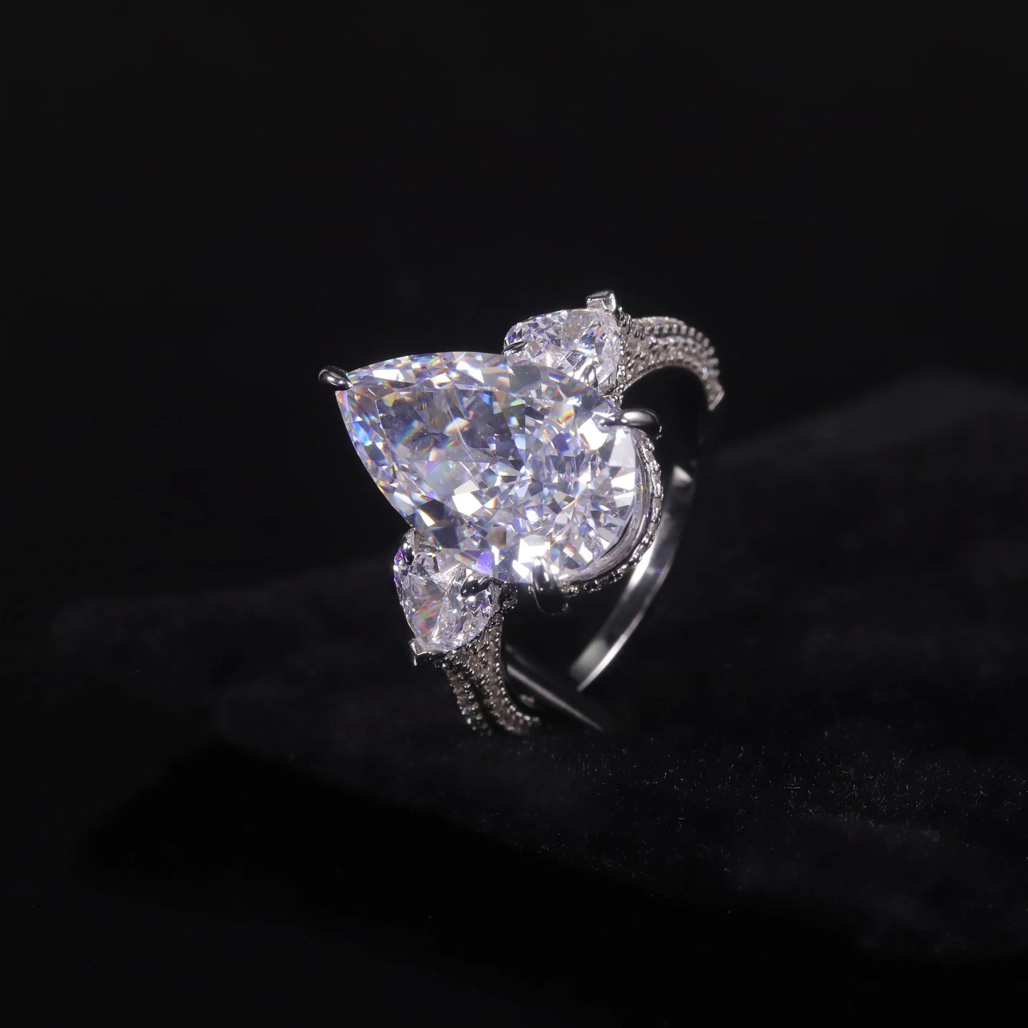 GEM'S BALLET Pear Shape Diamond-fire CZ- White Cluster Handmade Rings 925 Sterling Silver Three Stone Engagement Ring