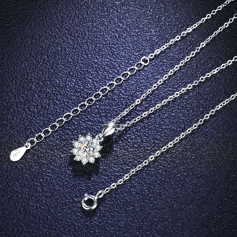 925 Sterling Silver Necklace Pendant 100% Real Moissanite For Women Fashion Clavicle Chain Necklaces Wedding Party Jewelry Gift - Uknowucme