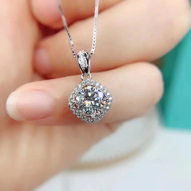 925 Sterling Silver Necklace Pendant 100% Real Moissanite For Women Fashion Clavicle Chain Necklaces Wedding Party Jewelry Gift - Uknowucme