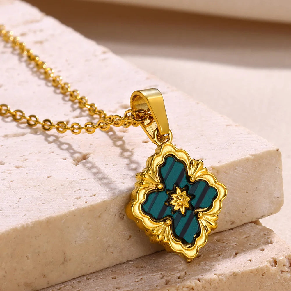 Stainless Steel Luck Clover Pendant Necklaces For Women Gold Color Chain Accessories Moon Round Necklace Square Cross Jewelry