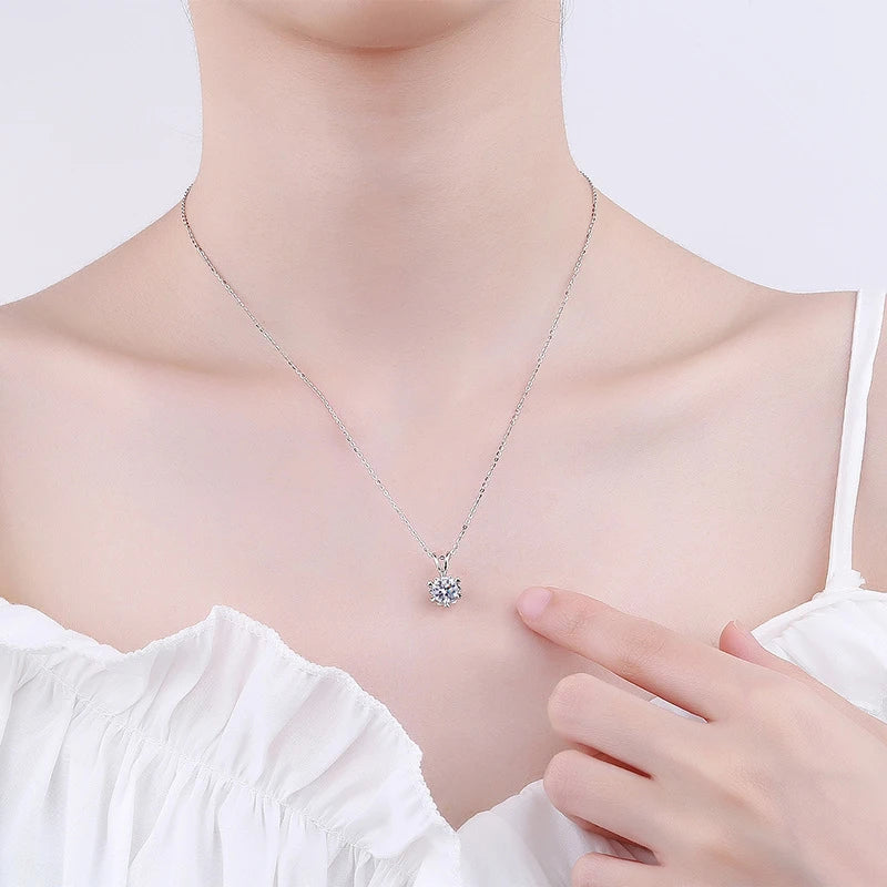925 Sterling Silver Necklace Pendant 100% Real Moissanite For Women Fashion Clavicle Chain Necklaces Wedding Party Jewelry Gift - Uknowucme