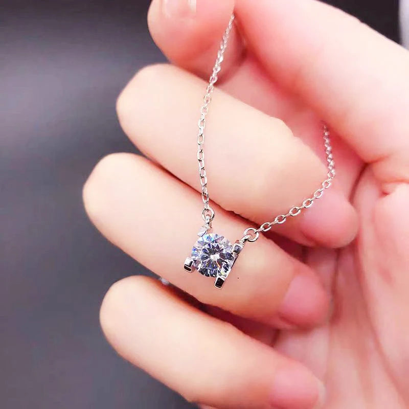 925 Sterling Silver Necklace Pendant 100% Real Moissanite For Women Fashion Clavicle Chain Necklaces Wedding Party Jewelry Gift - Uknowucme