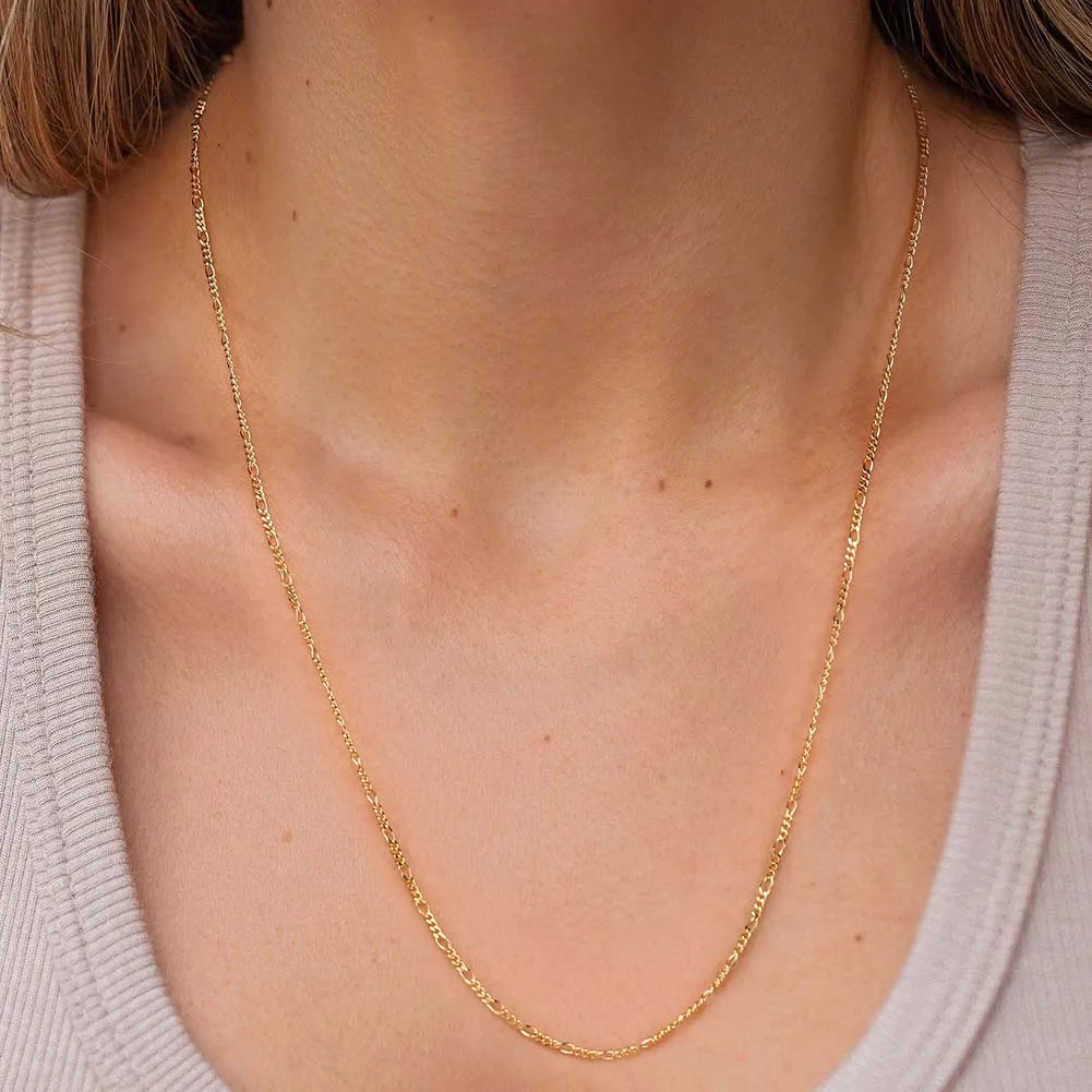 ORSA JEWELS 14K Gold 925 Sterling Silver Diamond-Cut Figaro Link Chain Necklace for Women Classic Necklace Party Jewelry SC27 - Uknowucme