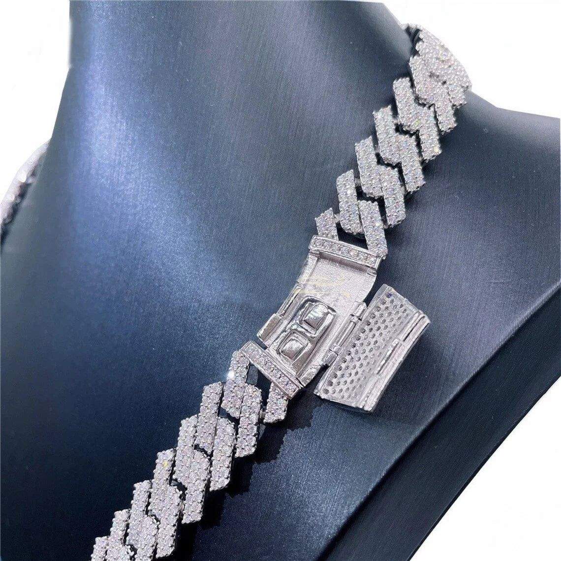 High Quality Buss Dowm 12mm 925 Silver 2 Rows Moissanite Iced Out Moissanite Cuban Link Chain Necklace